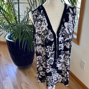 INC Black and White Sleeveless Blouse